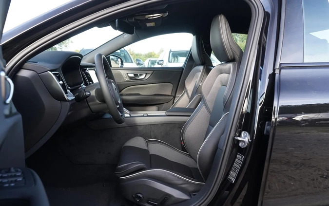 Volvo S60 cena 273209 przebieg: 1, rok produkcji 2023 z Tarnobrzeg małe 154